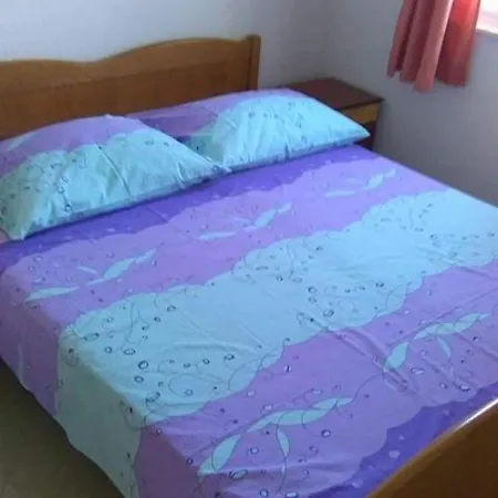 Marin I Vinka Διαμέρισμα *