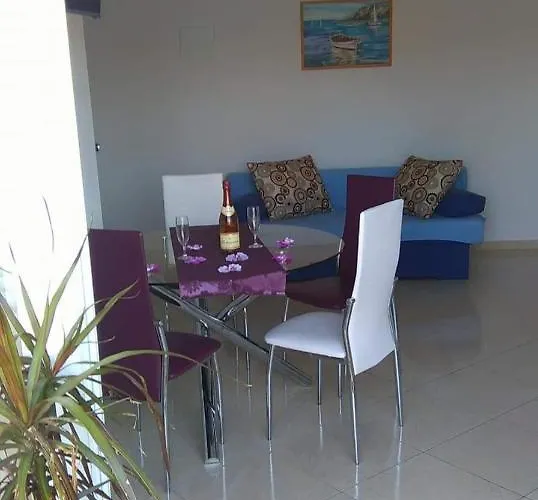 Marin I Vinka Apartmán *