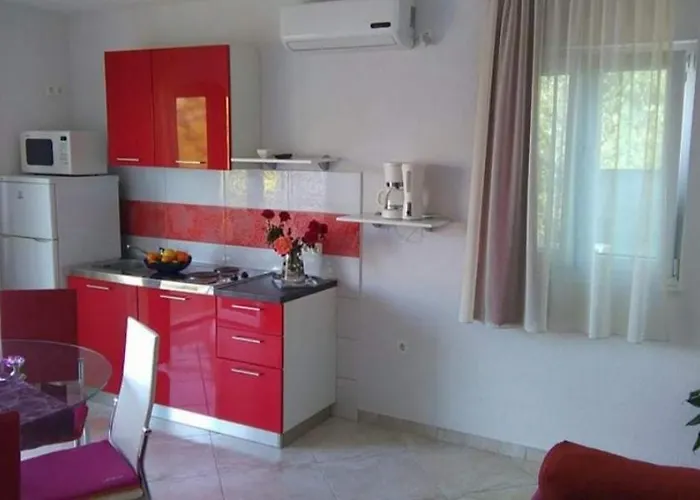 Marin I Vinka Apartmán *